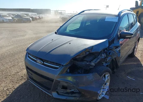 2015 Ford Escape Titanium из США, поврежденный, VIN 1FMCU0J95FUC05406